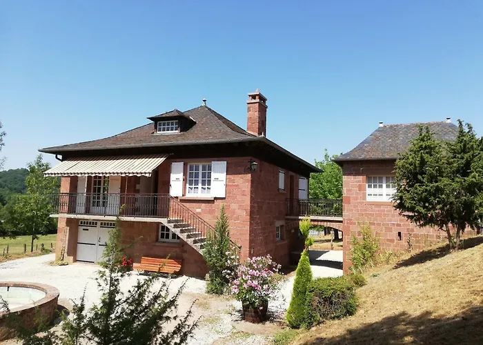 Des Rosiers Nyaraló *